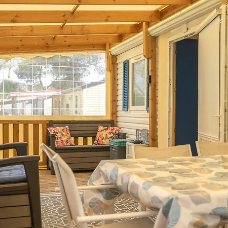 Hébergement de vacances Mobilhome Mh211 *